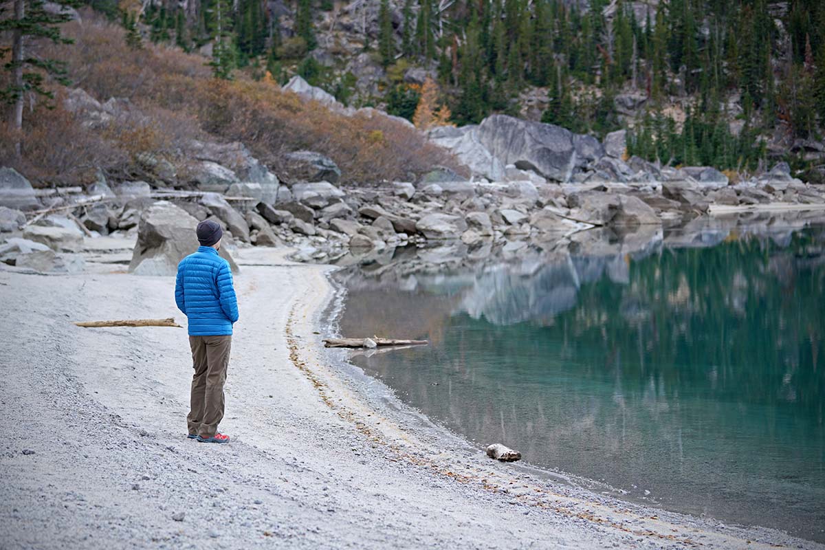 Patagonia Down Sweater (lake 2)